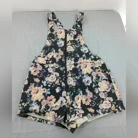 Wild Fable Womens V-Neck Floral Print Zip Front Denim Shortalls Dark Wash Size S - Picture 2 of 13